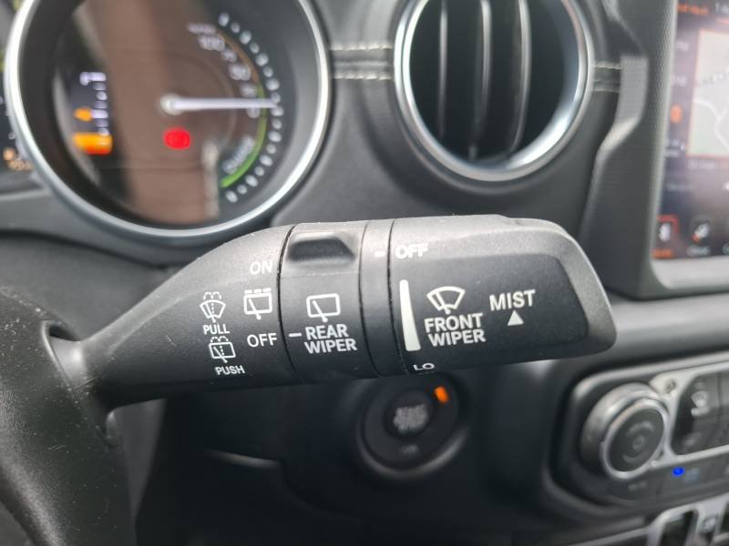 Jeep Wrangler - Photo 26