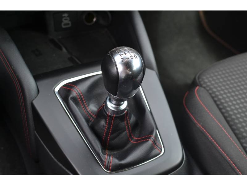 Ford Focus - Photo 18