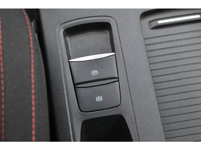 Ford Focus - Photo 46