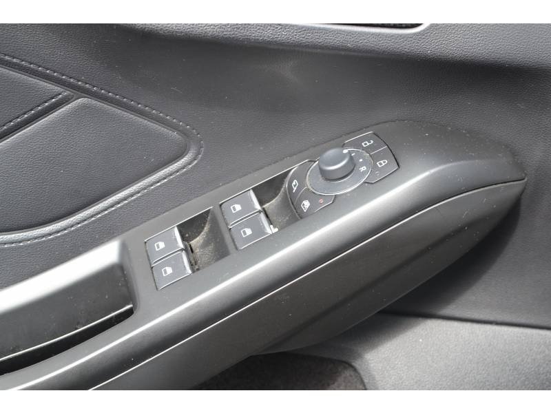 Ford Focus - Photo 49