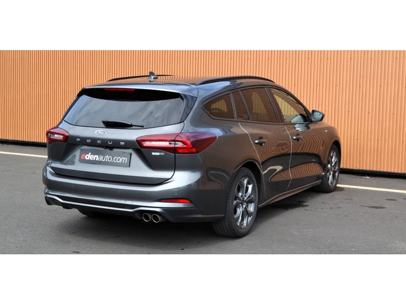 Ford Focus - Photo 10