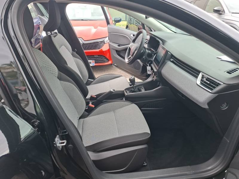 Renault Clio - Photo 27