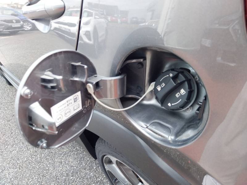 Kia Picanto - Photo 19