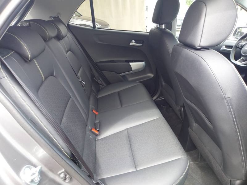 Kia Picanto - Photo 26