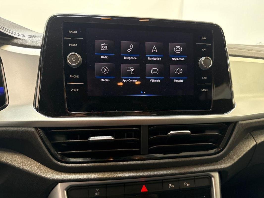 Volkswagen T-Roc - Photo 16