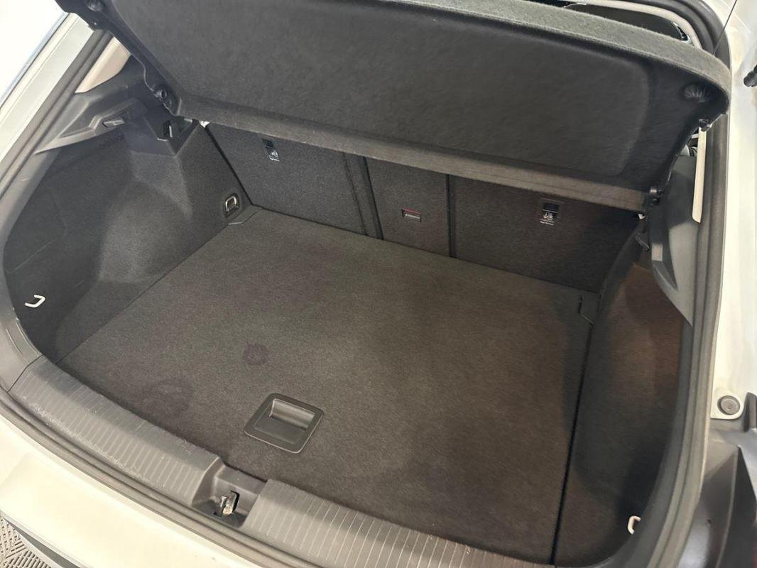 Volkswagen T-Roc - Photo 32
