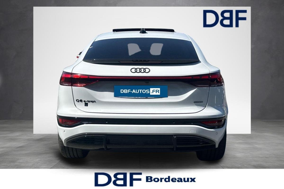 Audi SQ6 e-tron - Photo 24
