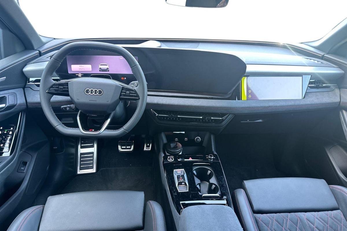Audi SQ6 e-tron - Photo 4