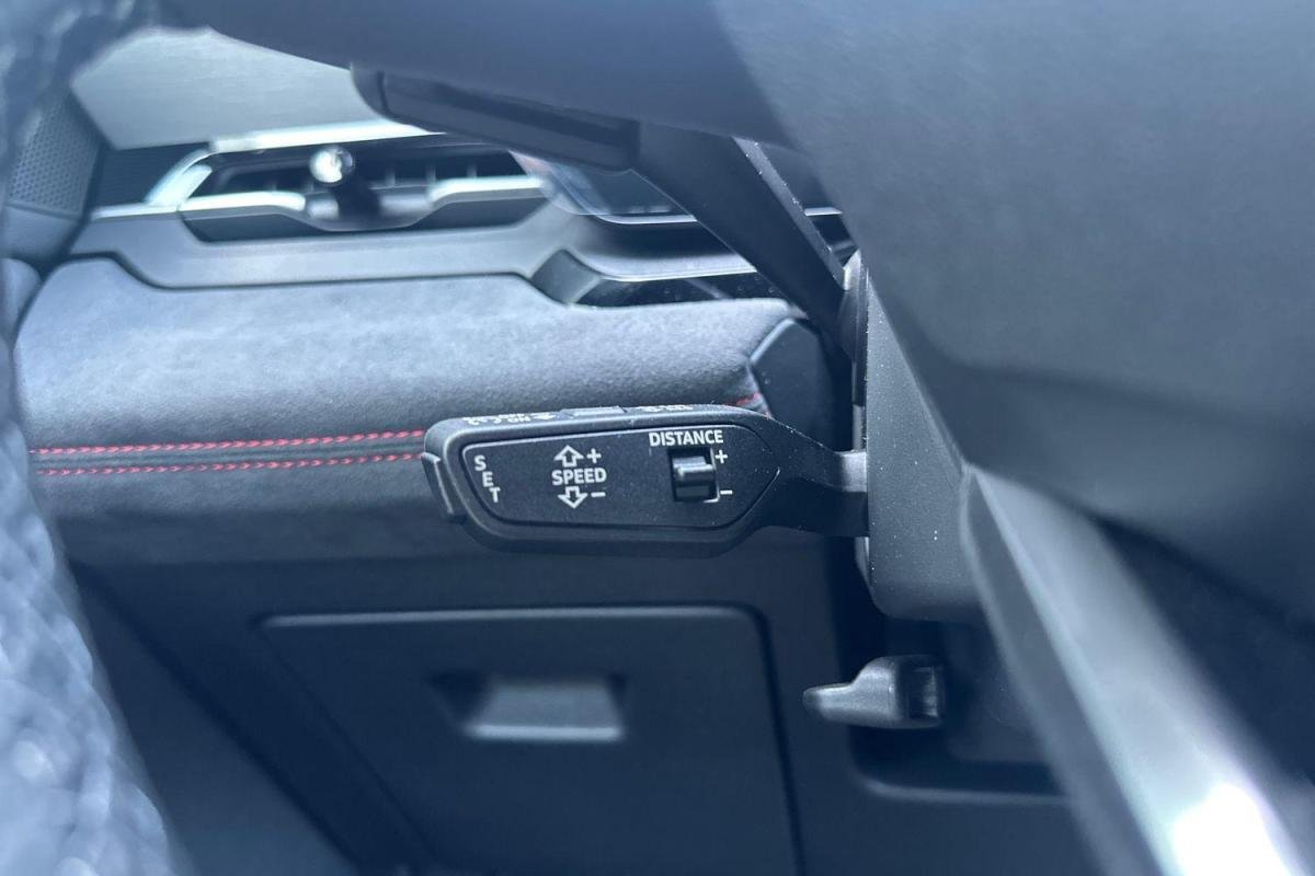 Audi SQ6 e-tron - Photo 10