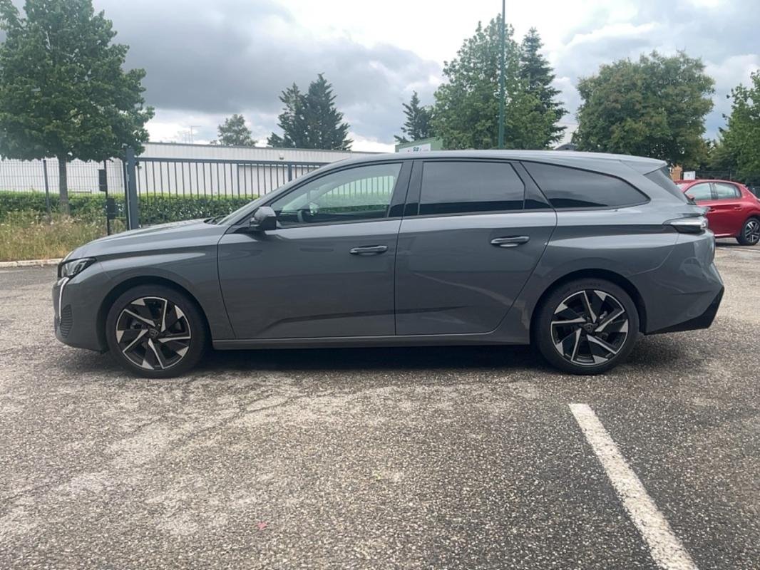 Peugeot 308 SW - Photo 8