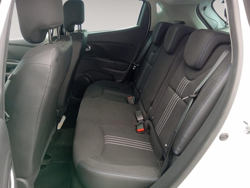 Renault Clio - Photo 12