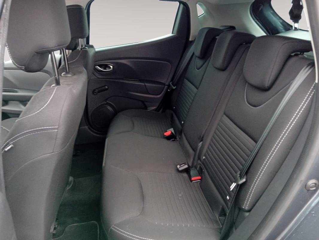 Renault Clio - Photo 12