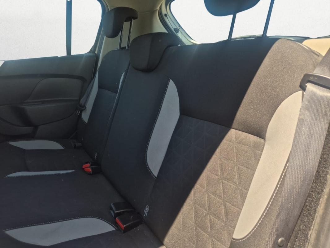 Dacia Sandero II - Photo 12