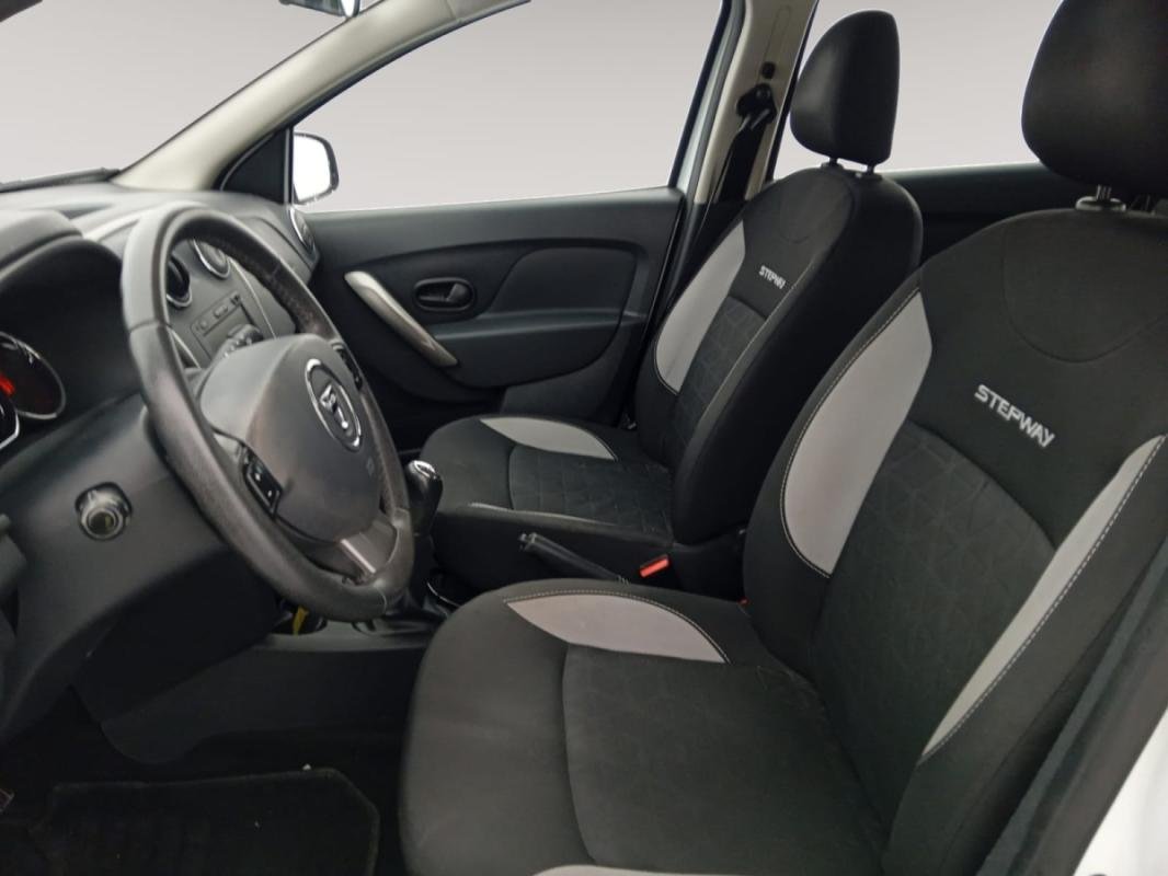 Dacia Sandero II - Photo 11