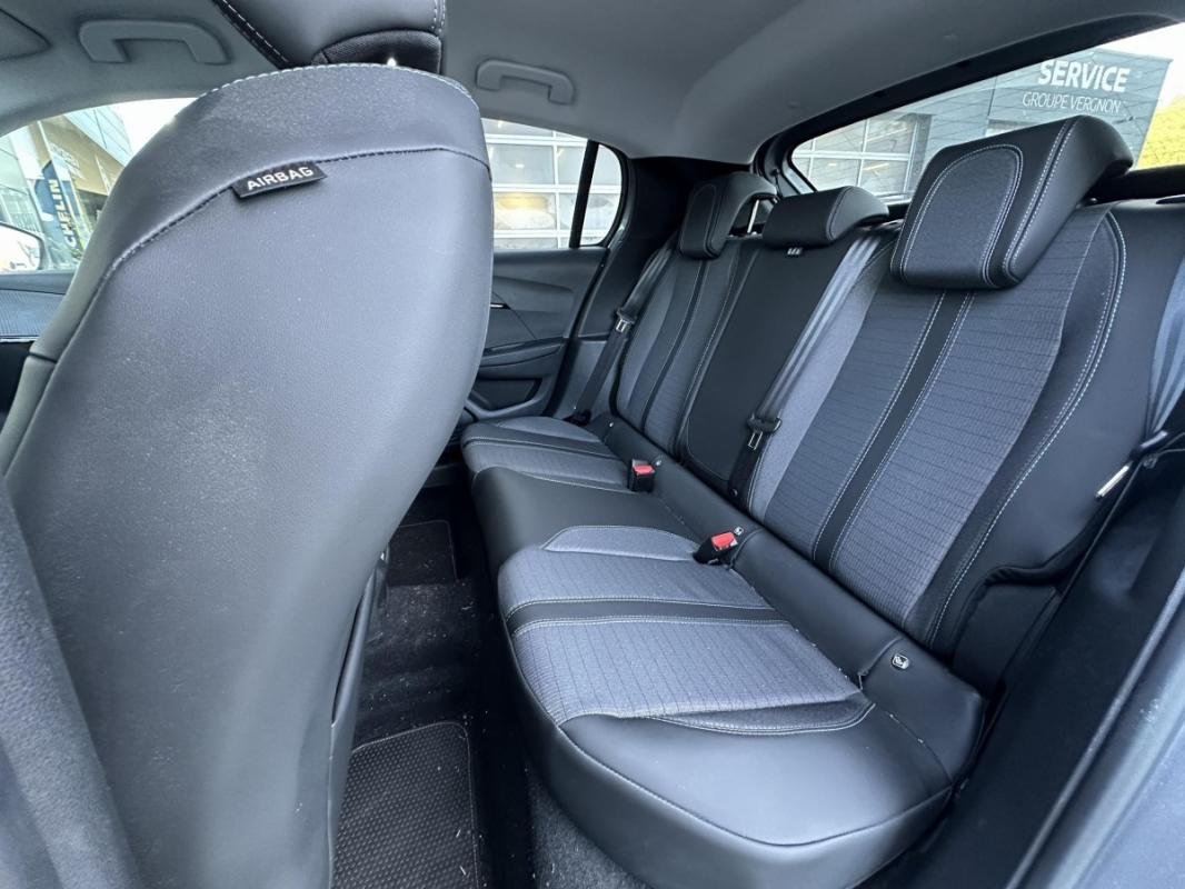 Peugeot 208 - Photo 17