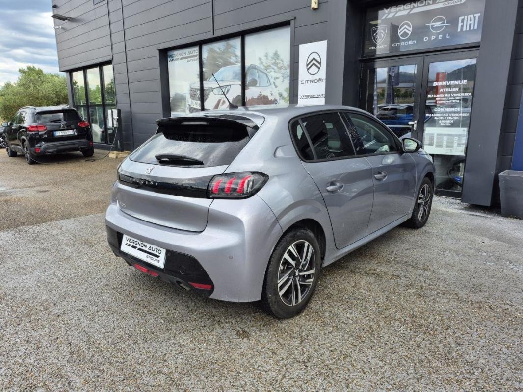 Peugeot 208 - Photo 3