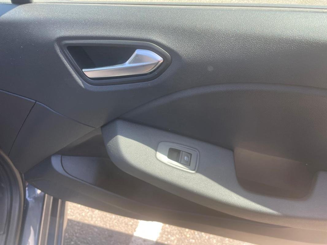 Renault Clio - Photo 24