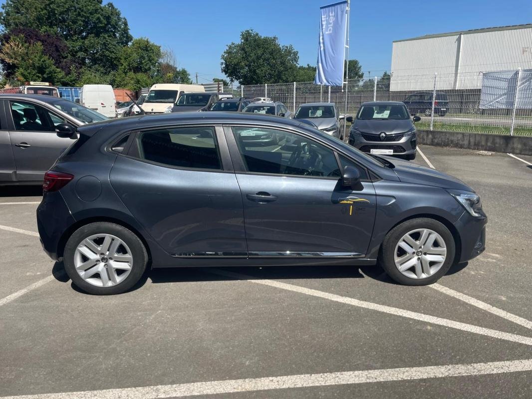 Renault Clio - Photo 5