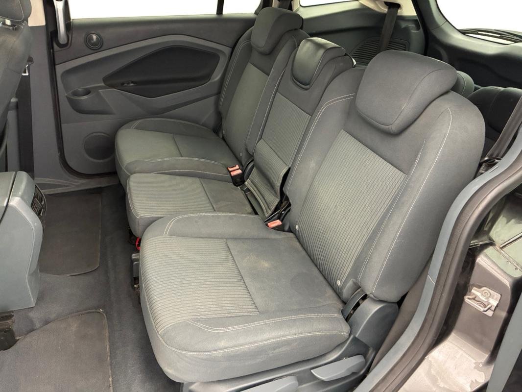 Ford Grand C-Max - Photo 14