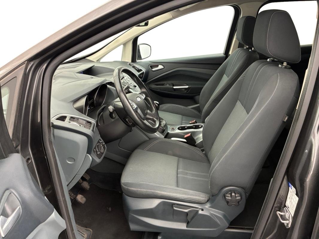 Ford Grand C-Max - Photo 9