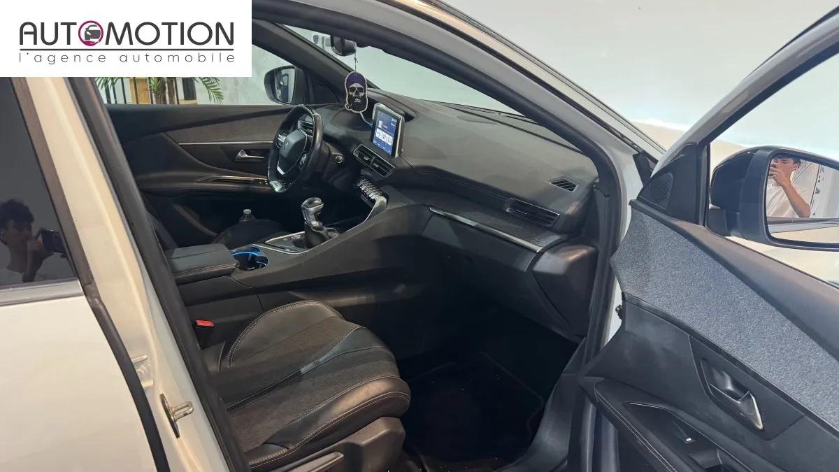 Peugeot 3008 - Photo 17