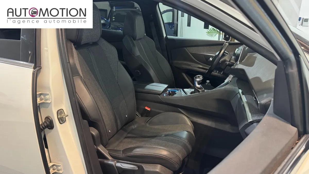 Peugeot 3008 - Photo 18