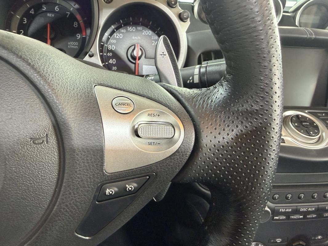 Nissan 370Z - Photo 17