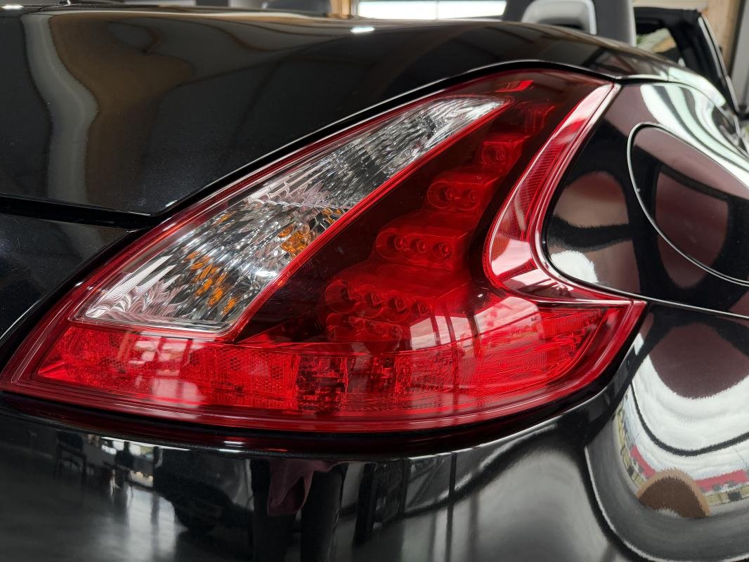 Nissan 370Z - Photo 27