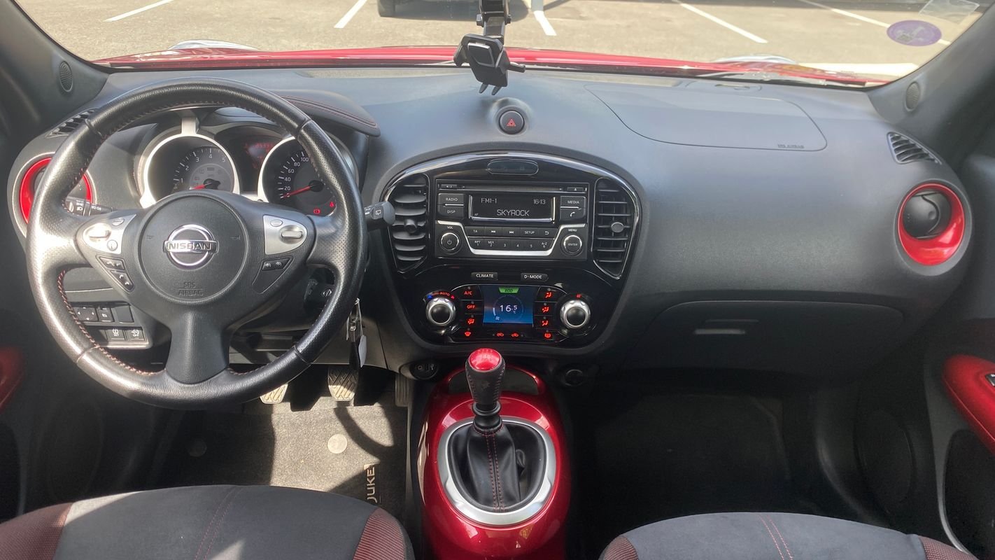 Nissan Juke - Photo 11