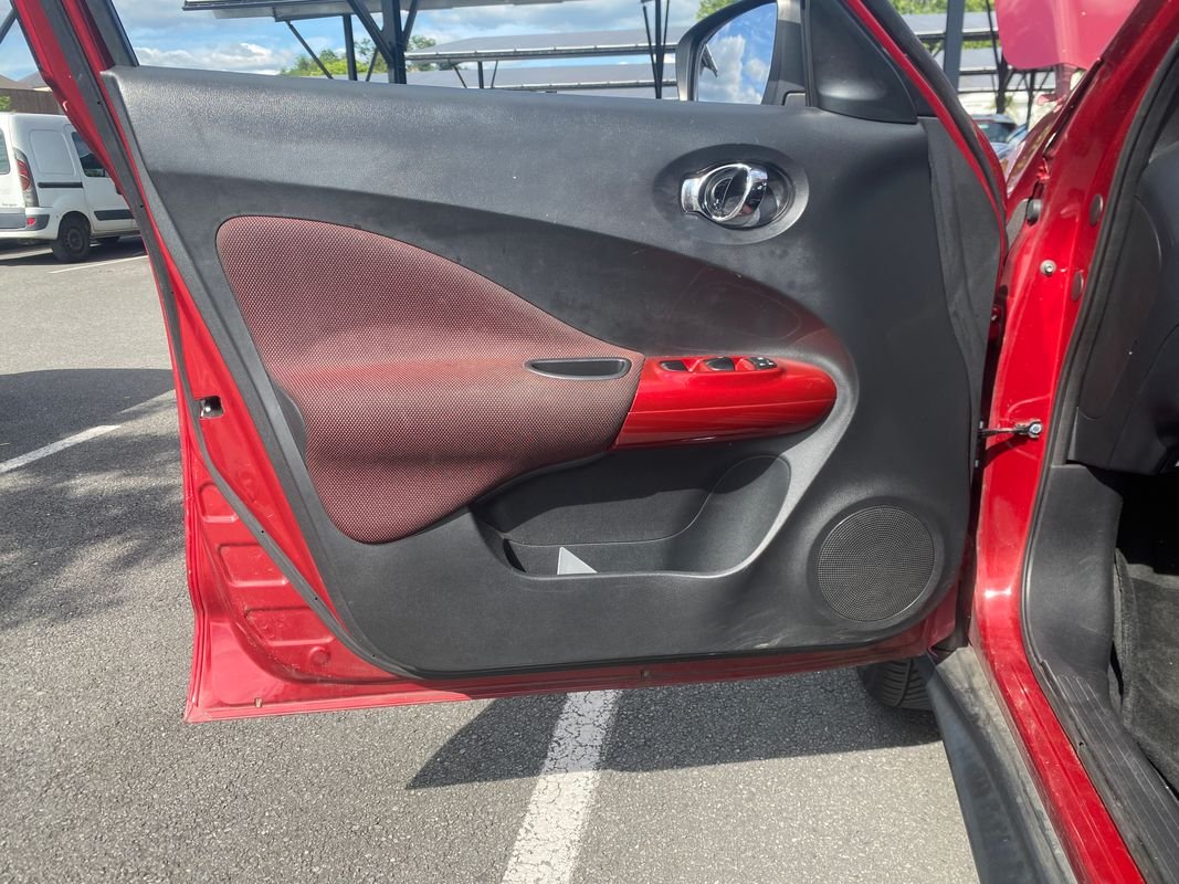 Nissan Juke - Photo 24