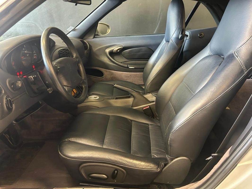 Porsche 911 - Photo 7