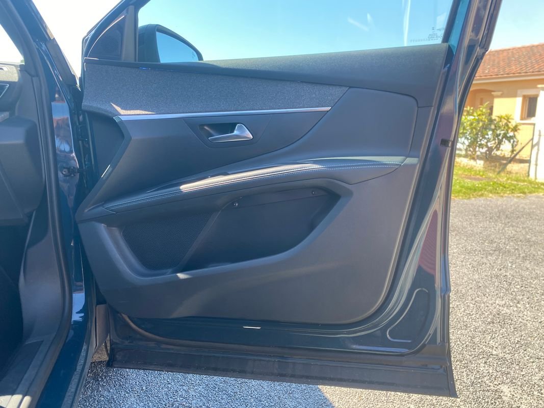 Peugeot 5008 - Photo 24