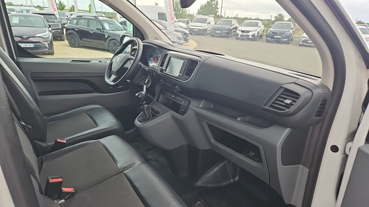 Peugeot Expert - Photo 19