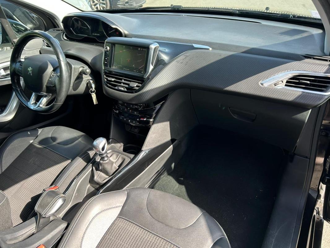 Peugeot 2008 - Photo 12