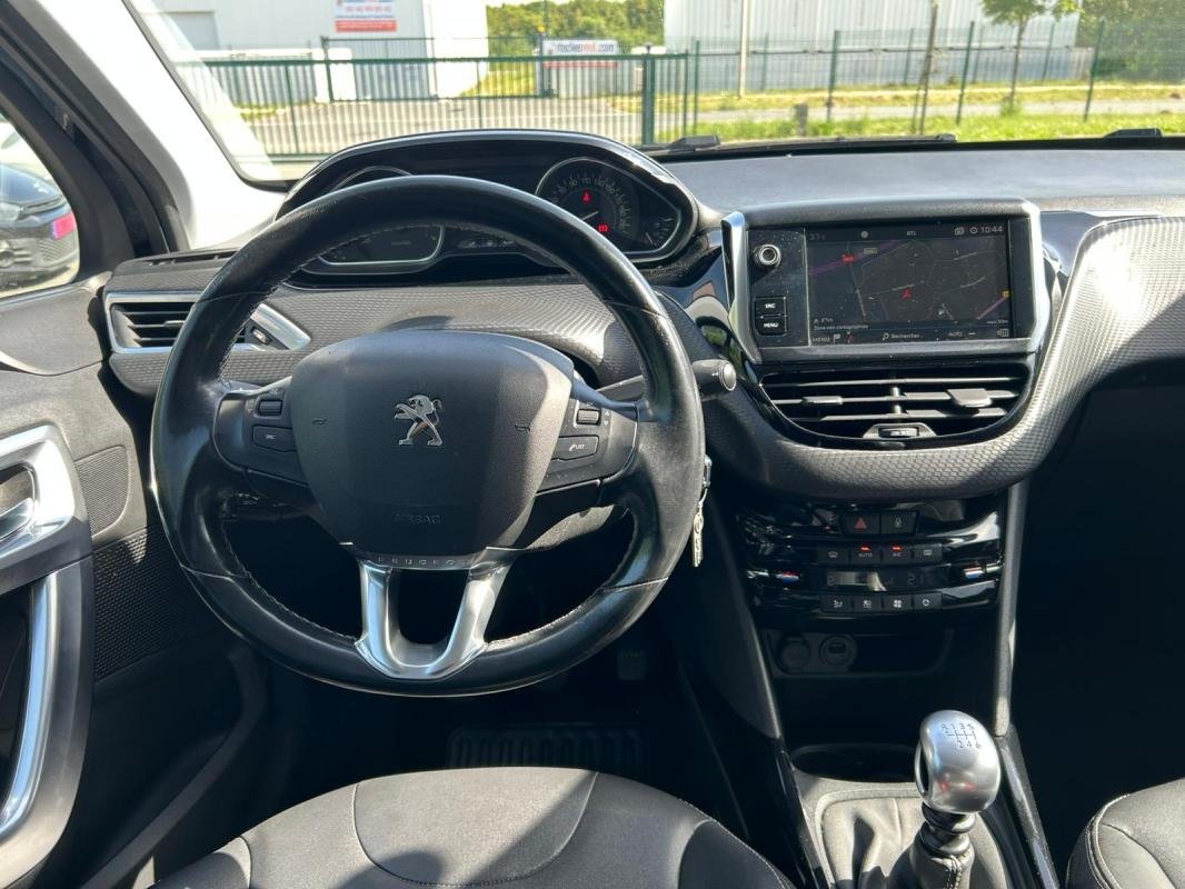Peugeot 2008 - Photo 14