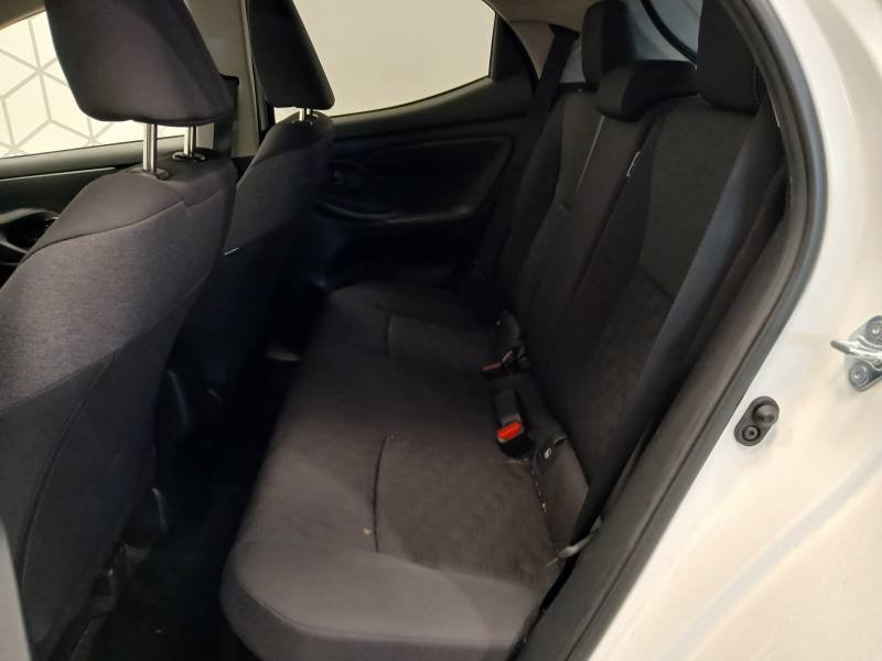 Toyota Yaris - Photo 13