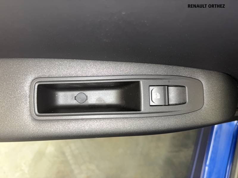 Renault Captur - Photo 21