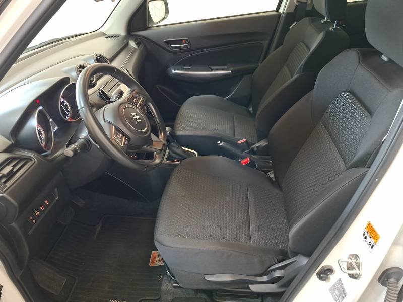 Suzuki Swift - Photo 13