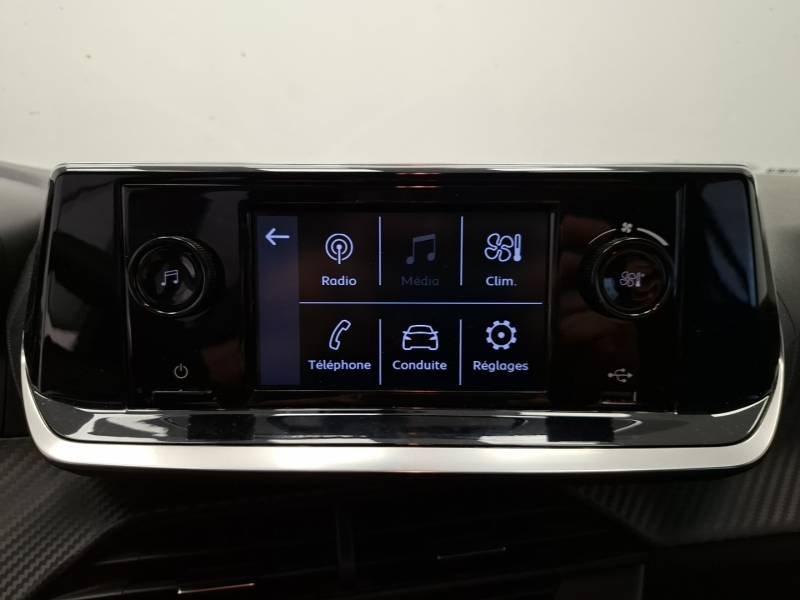 Peugeot 208 affaire - Photo 16
