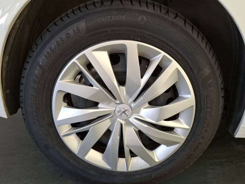 Peugeot 208 affaire - Photo 30