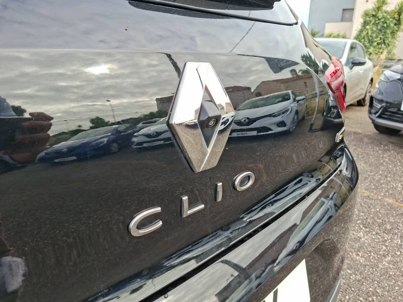 Renault Clio - Photo 17