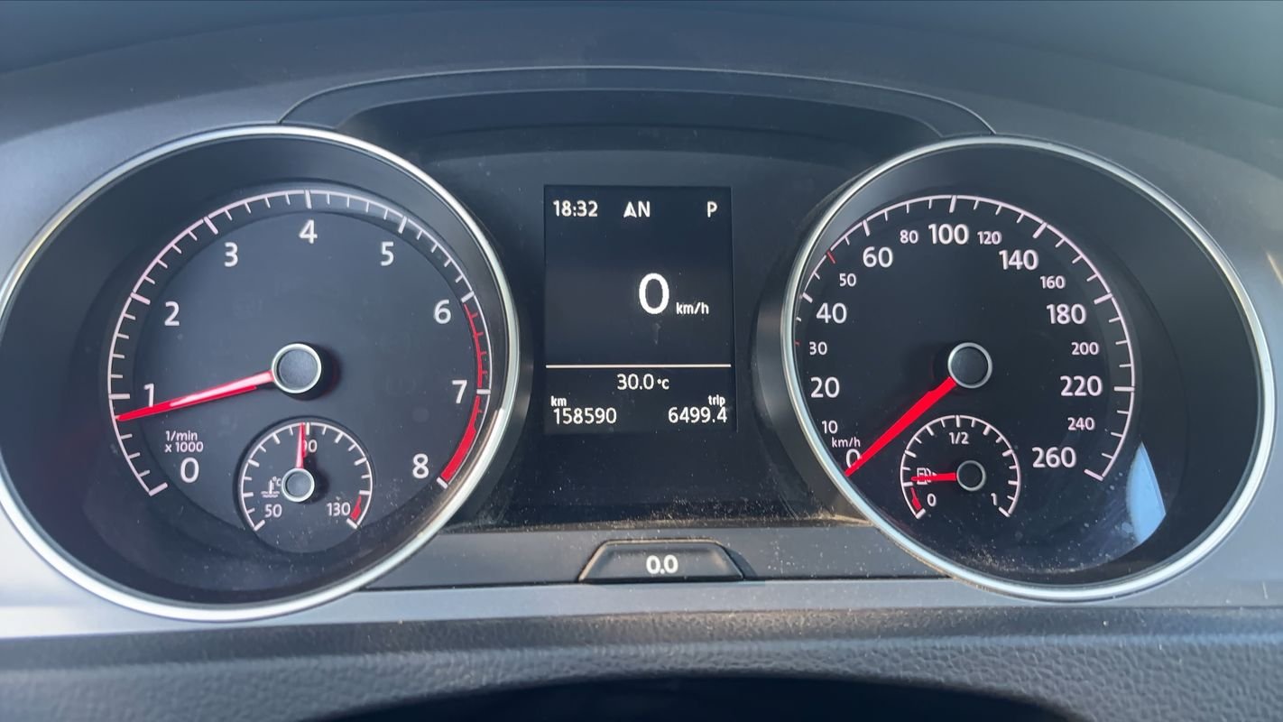 Volkswagen Golf - Photo 12
