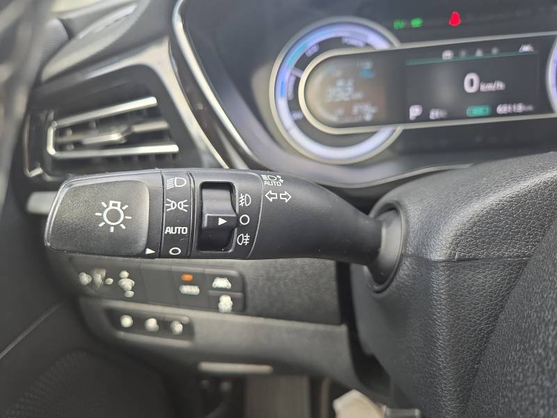 Kia Niro - Photo 22