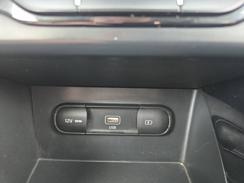 Kia Niro - Photo 27