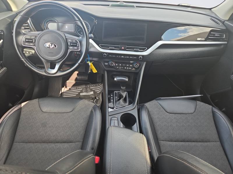 Kia Niro - Photo 10