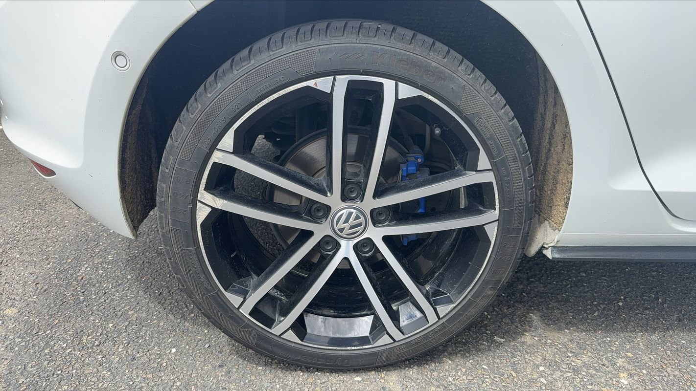 Volkswagen Golf - Photo 16