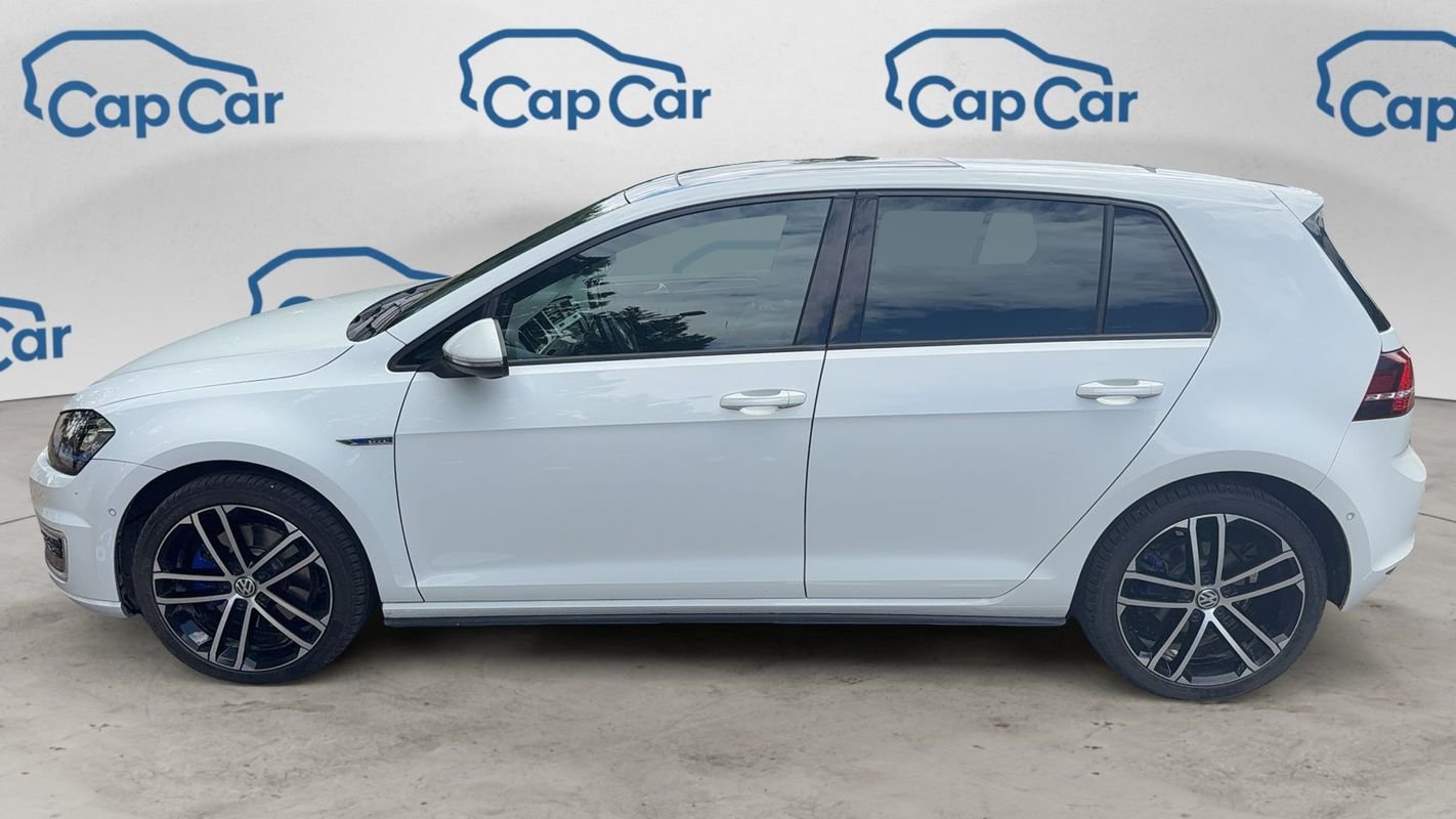 Volkswagen Golf - Photo 2