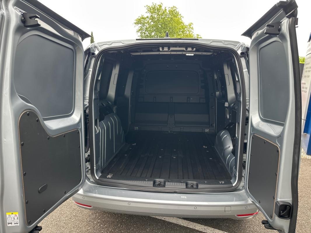 Ford Transit Connect - Photo 8