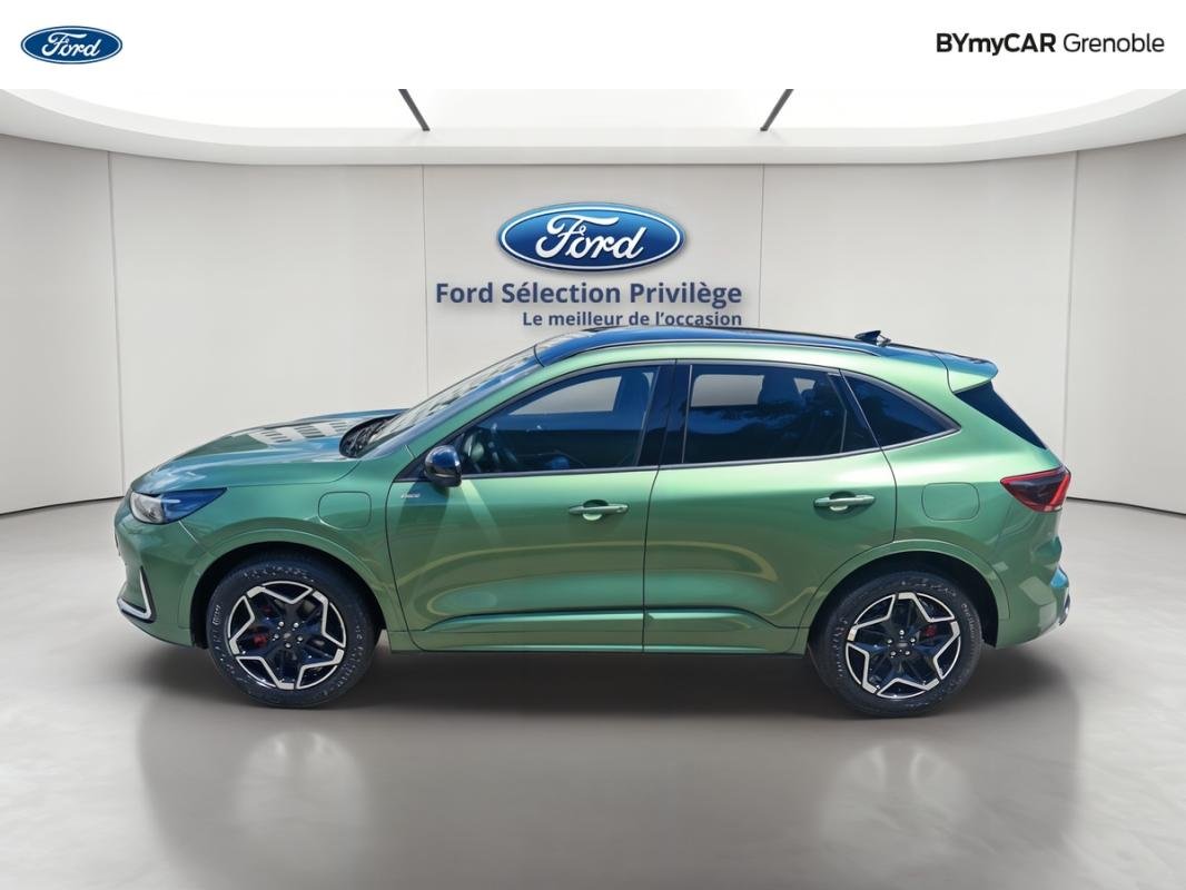 Ford Kuga - Photo 2