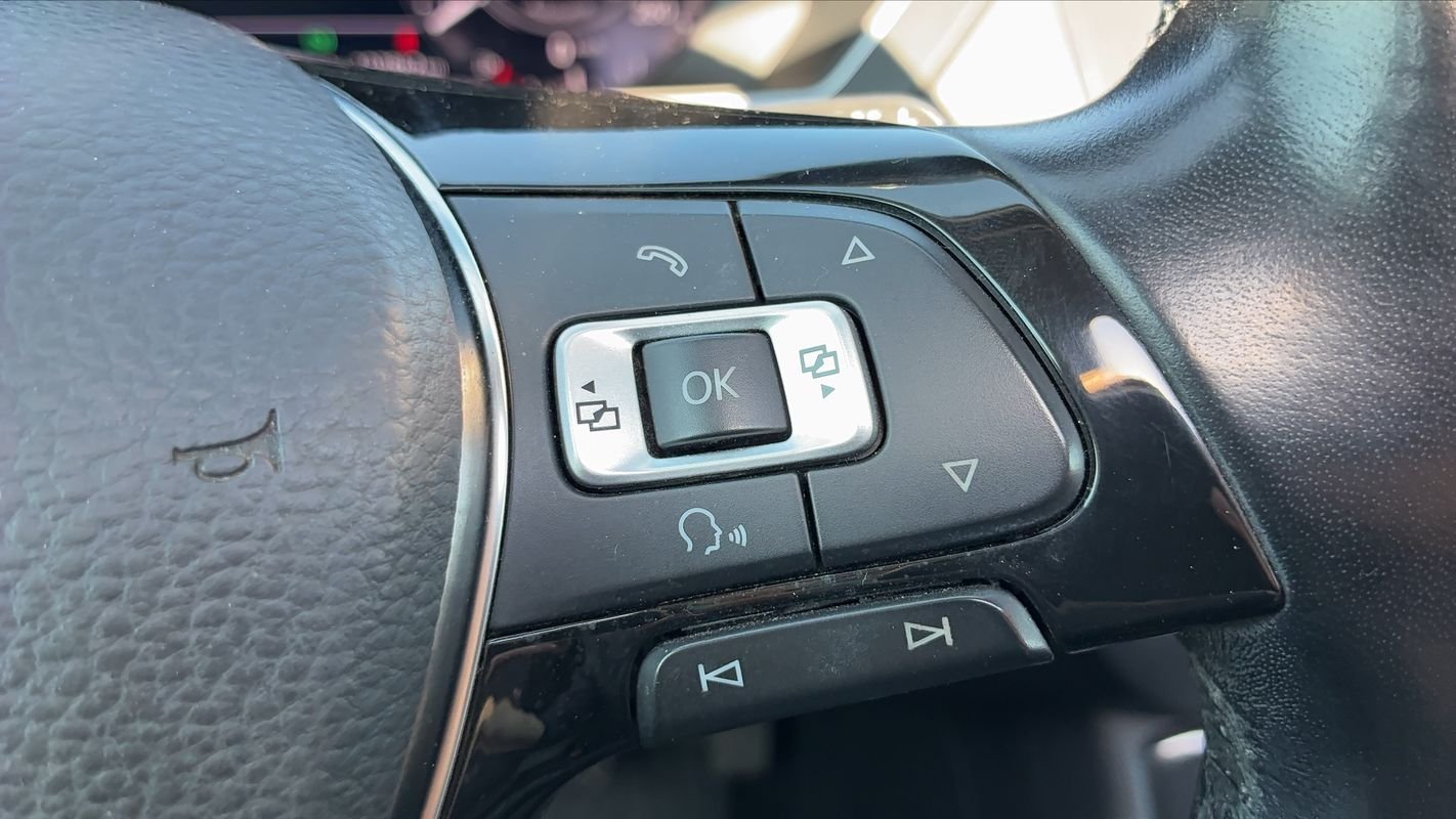 Volkswagen Tiguan - Photo 13